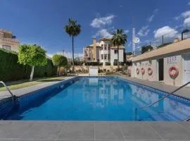 Beachside townhouse - Sleeps 8