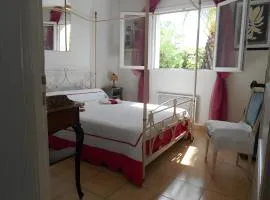 Chambres de la mer et baldaquin