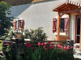 Ancienne petite ferme, hotell i Châtelblanc