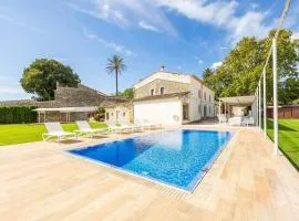 Casa Con Piscina En Selva