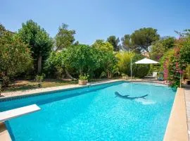 Villa provençale proche de la mer