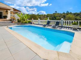 Villa avec piscine et climatisation, khách sạn ở Le Tignet