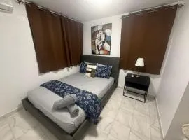 Apt para 2, WiFi, Parking,10 min aeropuerto