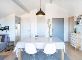 Charmant T2 centre Capbreton, готель у місті Капбретон