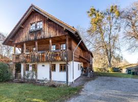 Haus am Bach, hotelli kohteessa Benediktbeuern