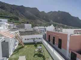 Gar House