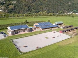 Agriturismo L'isola del Cavallo 2, hotel a Desco