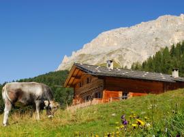 Thaleralm – hotel w mieście Obereggen