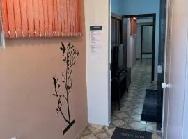 Descanso em família a 5min a pé do Santuário Nacional