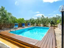 Antico Trullo Pasquale con piscina