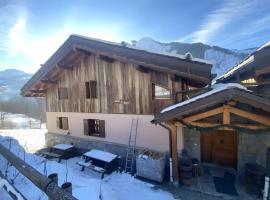 Chalets Les Varcins, Hotel in Béranger