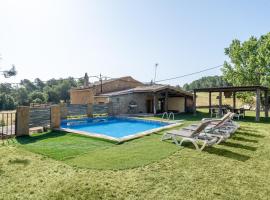 Masia Caltiku, Hotel in El Pla de Manlleu
