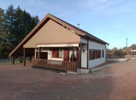 Chalet Rivage Home, hotel a Pont-de-Poitte
