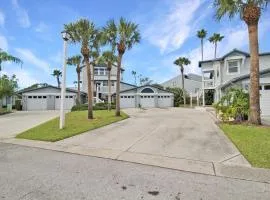 Spacious 2BR Siesta Key condo 2 heated pools, tennis and pickleball, beach access - GBB 1327