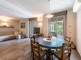 Abaye 6 Cabernet Charm Adults Only