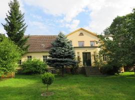 Hof Gerbert, מלון בHalenbeck