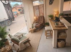 Hostel Solua - trindade, hotel em Paraty