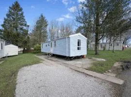 Homely Dog-Friendly Caravan At Bowland Fell In Yorkshire Ref 93015W