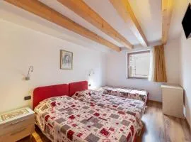 Apartment Latemar Casa Alma