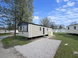 Stylish Caravan At Bowland Fell Holiday Park In Yorkshire Ref 93025R