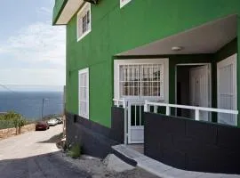 Casita Auxilia Bajo