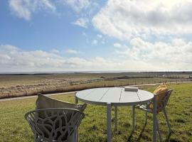 Blütenreich - Meerblick - Langhaus, hótel í Oland