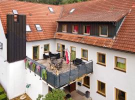 Hotel Neue Krone - Markt Erlbach, hotel a Markt Erlbach