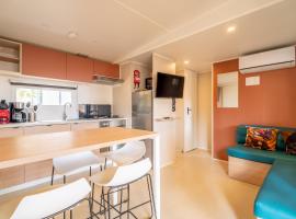 Mobilhome au Camping La Yole, hotel en Vendres