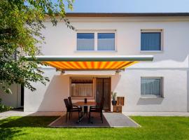 Ferienwohnung am Alenberg, Hotel in Münsingen