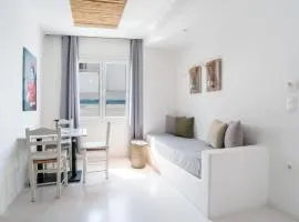 Helmos Premium Studio