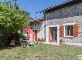 Logis des Tilleuls, hotel a Saint-Mathieu