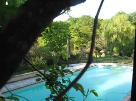 Maison d'hôtes, Calme et Piscine