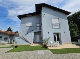 Villa Lilia, hotel a Arona