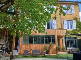 Maison du Bonheur - Chambres, hotel a Le Pin