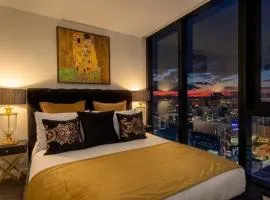 VAQUAY Luxor In Southbank