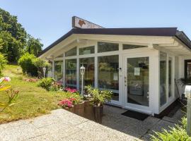 db Staycation Ferienpark – hotel w mieście Niedenstein