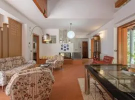 Villa Mendolia Hot Pool and Design