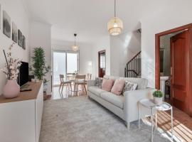 Villa Marília, hotel i Ayamonte