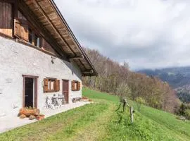 Baita Rustica immersa nel verde