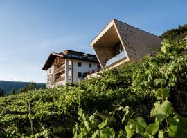 Apartments Gojer Sauvignon, Hotel in Karneid
