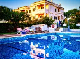 Jo's Place