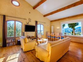 Villa Provence Vue Panoramique โรงแรมในฟายองซ์