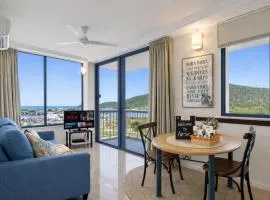 Airliedise NO hills 5min walk 2 Port of Airlie Ferry terminal WiFi Kitchen