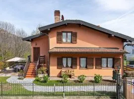 Intelvi House