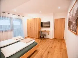 Zum Sonnentor App Pinus