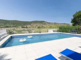 Appartement N°3 - Piscine Partagée