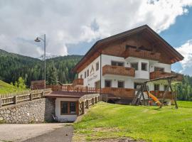 Ferienhaus Berger, hotel a Sarentino (Sarntal)