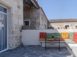 Le Luna, hotel u gradu Vindelle