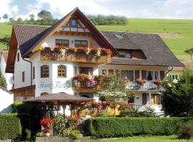 Pension Haus Rose, Hotel in Oberharmersbach