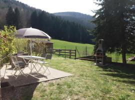 App F2 44 m² au rez-de-chaussée, hotel v destinácii Rochesson